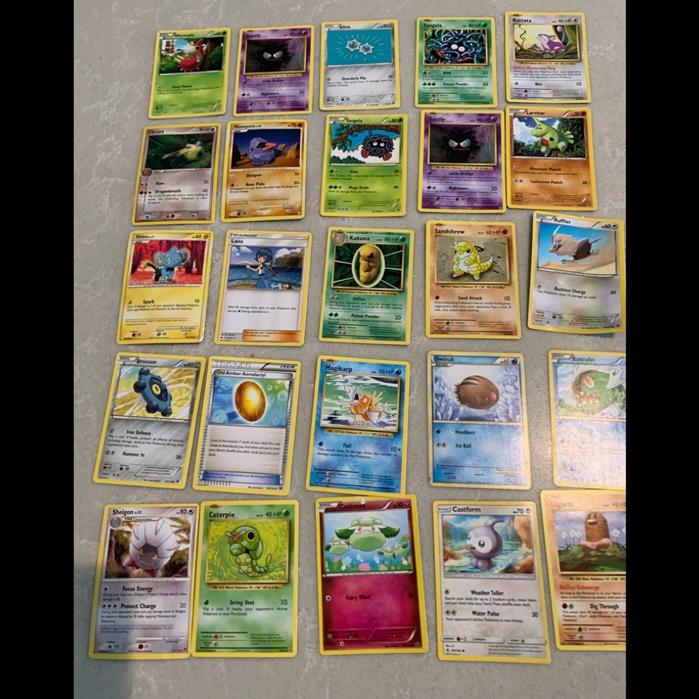 25 Pokémon Cards